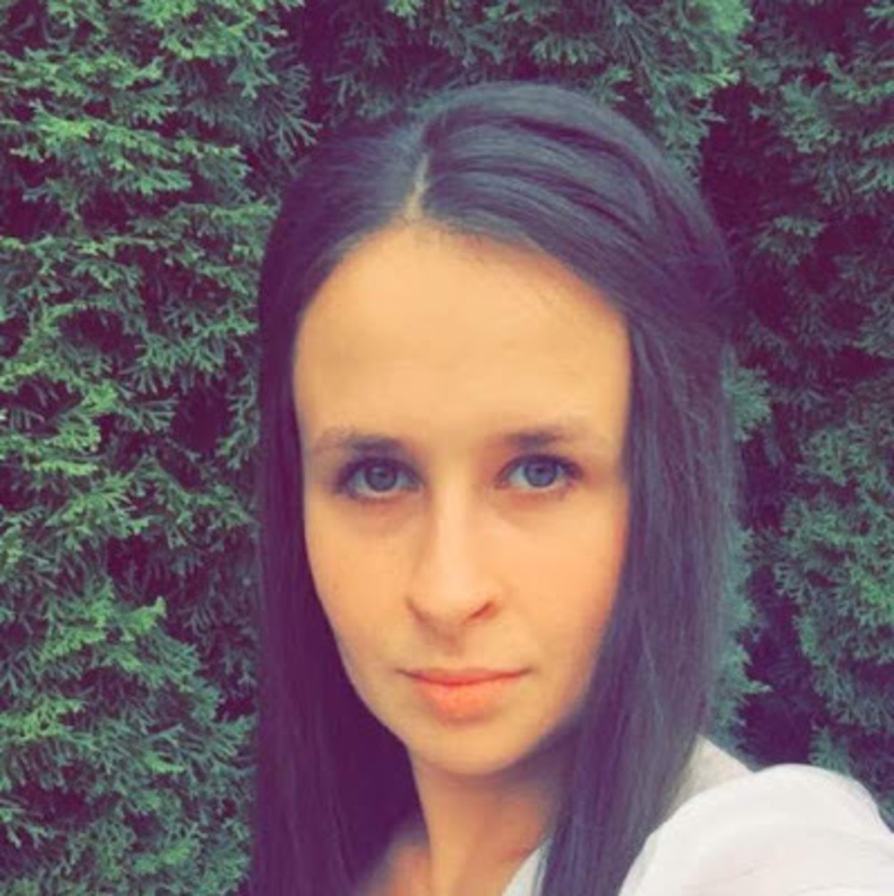Meet your Posher, Milana
